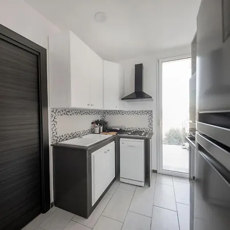 Apartment 16 Pax In Francesca Sicily Sul Mare *