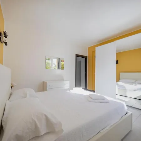 Apartment 16 Pax In Francesca Sicily Sul Mare Casteldaccia
